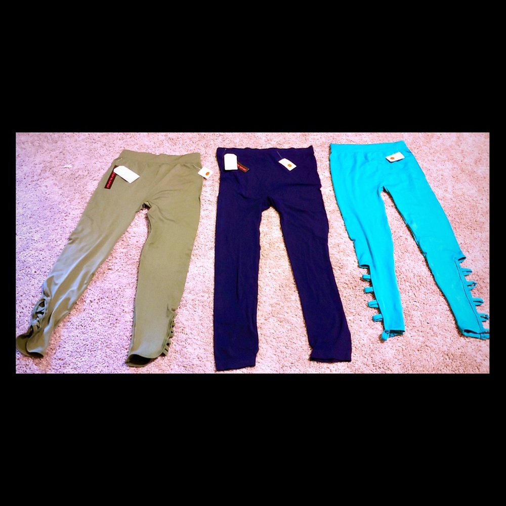 ***NWT***3/$18 Bundle of Leggings!!!